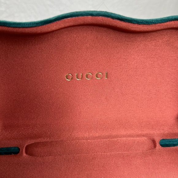 Gucci GG0062S-001 57mm Black Aviator Sunglasses with Case main image 15